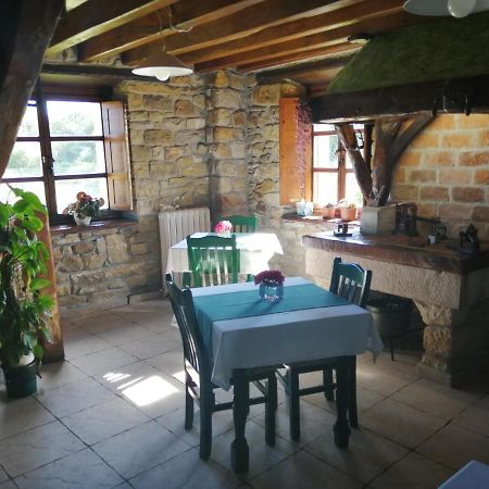 Casa Barreta Pension Villaviciosa  Buitenkant foto