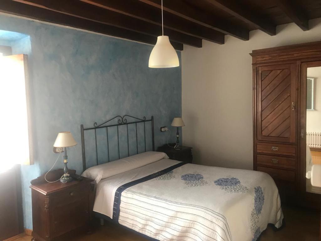 Casa Barreta Pension Villaviciosa  Buitenkant foto